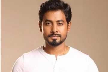 பிக் பாஸ் 5 இறுதி நிகழ்ச்சியில் ஆரிக்கு காத்திருந்த சோகம்