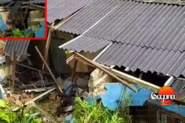 නිවසක් මතට බැම්මක් කඩා වැටී දැඩි හානි