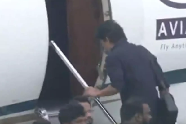 கரூர் பெருந்துயரம்! த.வெ.க தலைவரிடம் விசாரணைகளை ஆரம்பித்த சி.பி.ஐ | Vijay Went To Delhi For Cbi Investigations