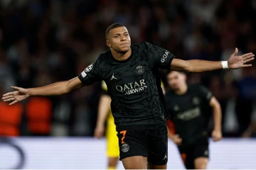 பெனால்டியில் கோல் அடித்த எம்பாப்பே! சாம்பியன்ஸ் லீக்கில் PSG மிரட்டல் வெற்றி
