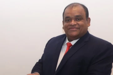 ධම්මික පෙරේරා පාර්ලිමේන්තුවට - හෙට පාර්ලිමේන්තුවේ සිදුවන සුවිශේෂී දේ