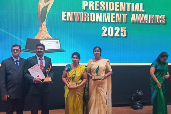நல்லூர் பிரதேச செயலகம் பெற்றுக்கொண்ட இரண்டு உயரிய விருதுகள் | Nallur Divisional Secretariat Received Two Awards நல்லூர் பிரதேச செயலகம் பெற்றுக்கொண்ட இரண்டு உயரிய விருதுகள் | Nallur Divisional Secretariat Received Two Awards
