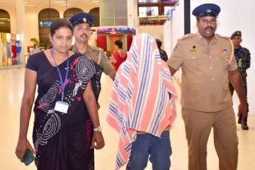 රතු නිවේදන වැදුණු මාටියා කටුනායක ගුවන්තොටුපොළේදී මාට්ටු - මැලේසියානු පොලිසියෙන් ලංකාවට පිටුවහල් කරලා