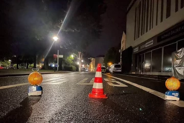 திடீரென ஜேர்மன் தேவாலயம் ஒன்றின் முன் குவிக்கப்பட்ட ஆயுதம் தாங்கிய பொலிசார்: பரபரப்பை ஏற்படுத்திய சம்பவத்தின் பின்னணி