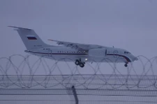 109 பேருடன் தரையிறங்கிய விமானம் விபத்துக்குள்ளானதால் பரபரப்பு! பயணிகளின் நிலை என்ன? வெளியான வீடியோ