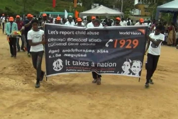 சிறுவர் துஷ்பிரயோகத்திற்கு எதிராக 500 மேற்பட்ட சிறுவர்கள் எதிர்ப்பு ஊர்வலம் (photos)