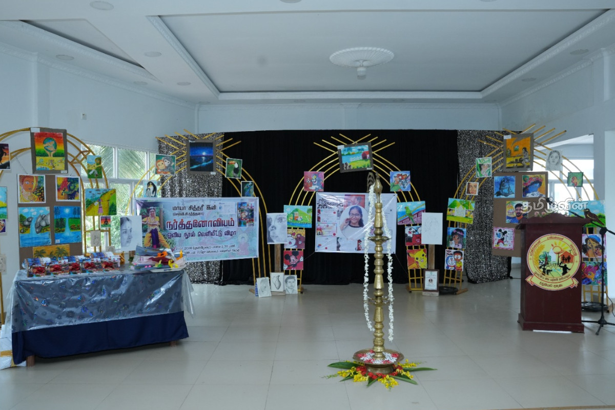 தமிழர் பகுதியில் சாதனை படைத்த மாணவிக்கு பாடசாலையில் கிடைத்த அங்கீகாரம் | Student Who Has Achieved Success In The Tamil Area தமிழர் பகுதியில் சாதனை படைத்த மாணவிக்கு பாடசாலையில் கிடைத்த அங்கீகாரம் | Student Who Has Achieved Success In The Tamil Area