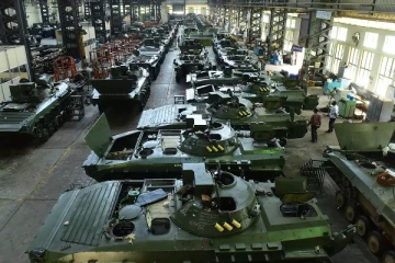 உக்ரைனுக்கு ஆதரவாக ராணுவ உபகரணங்களை வழங்க முன்வந்த நாடு