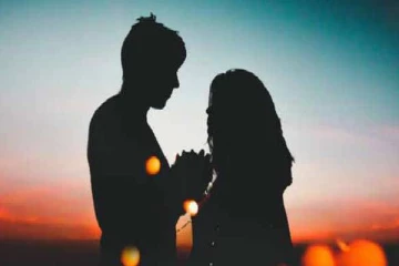 காதலனுடன் 10ஆம் வகுப்பு மாணவி எடுத்த விபரீத முடிவு ; நடந்தது என்ன?