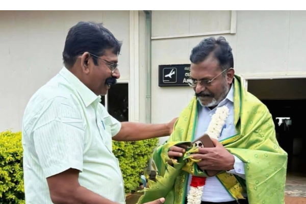 யாழ்ப்பாணம் வந்தார் இந்திய அரசியல்வாதி தொல். திருமாவளவன் | Indian Politician Thol Thirumavalavan In Jaffna