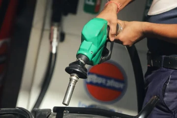 எரிபொருள் கொள்வனவுக்காக இந்தியாவின் 200 மில்லியன் டொலர் நிதியுதவி நீடிப்பு!