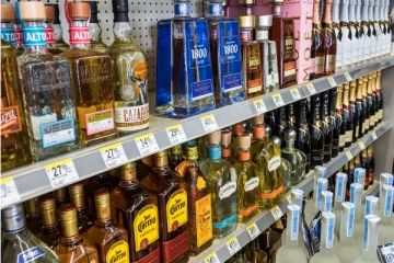 அனைத்து மதுபானங்களின் விலைகளும் உடன் அதிகரிப்பு (விலை பட்டியல் இணைப்பு)