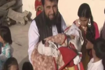 50 வயதில் 60வது குழந்தை! இந்த வயதில் இது தேவையா? வறுத்தெடுக்கும் நெட்டிசன்கள்