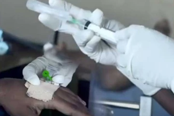 ලොවටම තර්ජනයක් වූ තවත් භයානක රෝගයක් සඳහා එන්නතක්