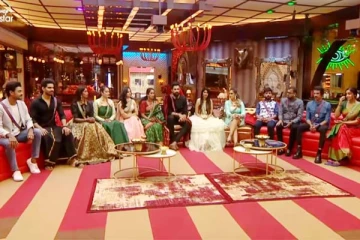 பிக்பாஸிலிருந்து வெளியேறிய பெண் போட்டியாளர்! வனிதாவை கதறவிட்ட தருணம்