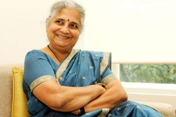 ரிஷி சுனக்கின் உறவினருக்கு சர்வதேச அளவில் கிடைத்த அங்கிகாரம் | Global Indian Award First Woman Sunak Mother Law