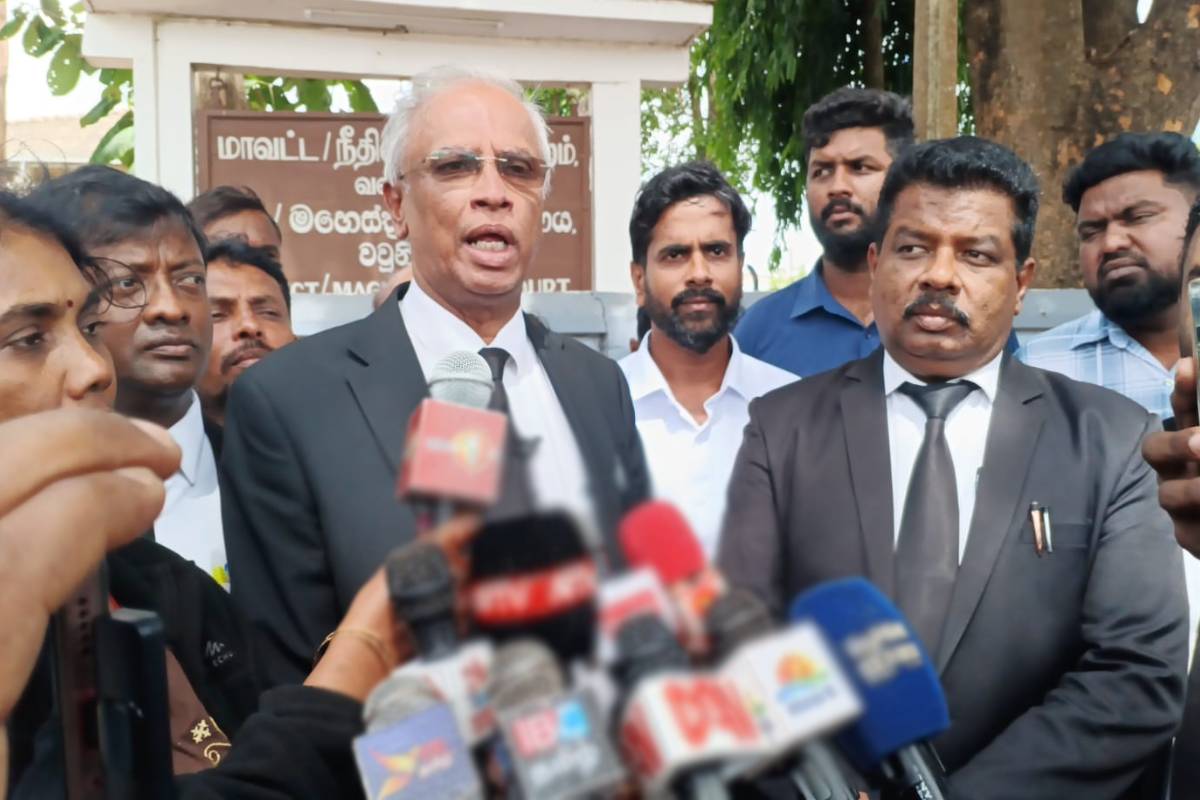வவுனியா மேயர் காண்டீபன் வழக்கில் புதிய திருப்பம் - சுமந்திரன் வெளியிட்டுள்ள முக்கிய தகவல் | Vavuniya Municipal Council Chief Minister S Issue வவுனியா மேயர் காண்டீபன் வழக்கில் புதிய திருப்பம் - சுமந்திரன் வெளியிட்டுள்ள முக்கிய தகவல் | Vavuniya Municipal Council Chief Minister S Issue