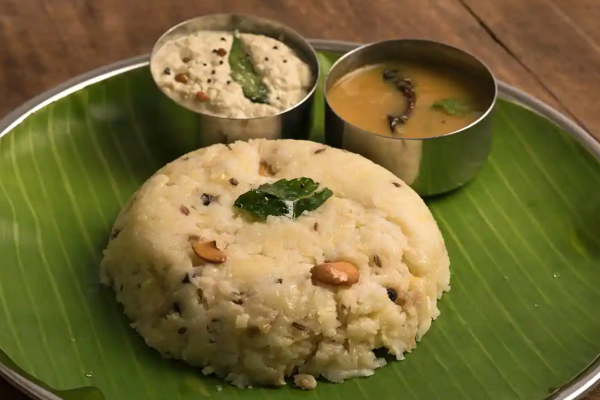 நெய்மணக்கும் ஐயர் வீட்டு வெண் பொங்கல்: எப்படி செய்வது? | Ven Pongal Recipe In Tamil