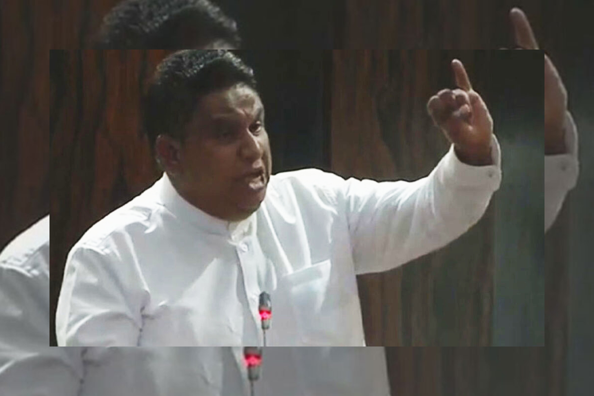 நாடாளுமன்றத்திலிருந்து வெளியேற்றப்பட்ட சாமர சம்பத் எம்.பி | Chamara Sampath Mp Ordered To Leave Parliament