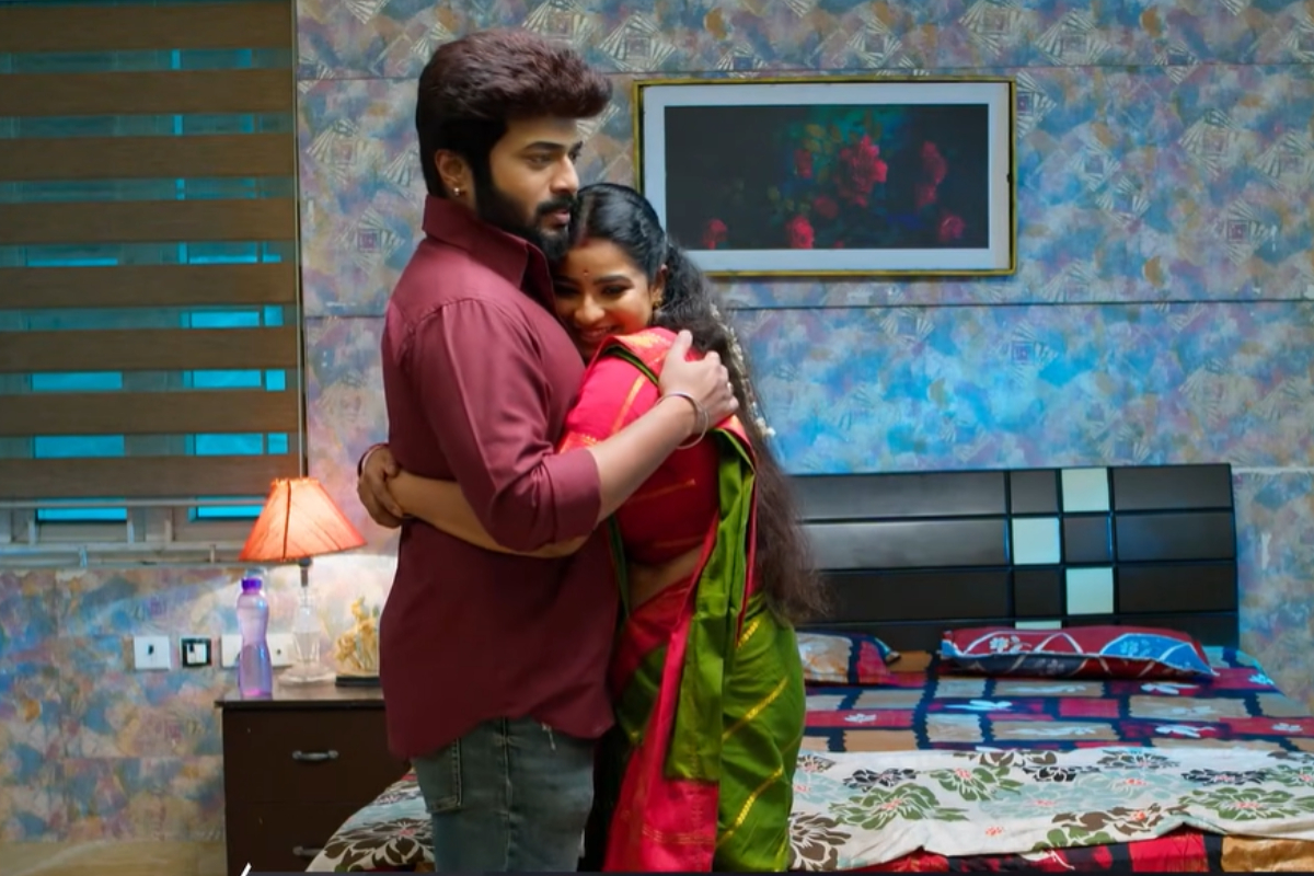 கார்த்திகை தீபம் இன்றைய எபிசோட் அப்டேட்: ராஜராஜனை அனுப்ப மாட்டேன்.. கார்த்திக்குக்கு எதிராக சாமுண்டீஸ்வரி எடுக்கும் அதிரடி முடிவு | Karthigai Deepam Today Episode 1303
