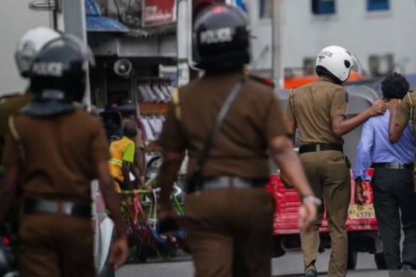 கொழுபில் பல கோடி நிதி மோசடியில் ஈடுபட்ட இளைஞன் | Young Boy Arrested In Colombo Today
