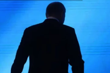 உலகின் பணக்கார அரசியல்வாதி யார் தெரியுமா? கோடிகளில் புரளும் அந்த நபரின் சொத்து மதிப்பு!