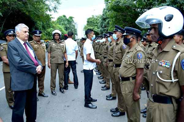 திடீரென வீதிக்கு வந்து ஜனாதிபதி ரணில்! வியப்பில் மக்கள் | How Many Times Ranil Wickremesinghe Pm