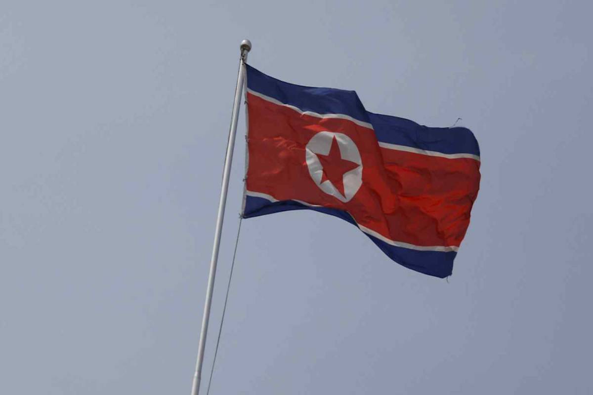 ஈரான் போர் பதற்றத்தின் மத்தியில் மீண்டும் பாலிஸ்டிக் ஏவுகணை சோதனை நடத்திய வடகொரியா | North Korea Fires Ballistic Missiles Again