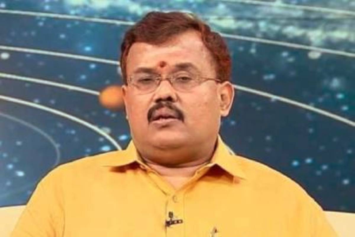 குருவால் உச்சத்திற்கு செல்லப்போகும் ராசிகள் - ஜோதிடர் ஷெல்வி கணிப்பு | Guru Peyarchi Palangal Astrologer Shelvi Predicted குருவால் உச்சத்திற்கு செல்லப்போகும் ராசிகள் - ஜோதிடர் ஷெல்வி கணிப்பு | Guru Peyarchi Palangal Astrologer Shelvi Predicted