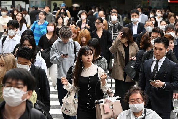ஜப்பானில் என்றுமில்லாதவாறு வீழ்ச்சி கண்ட மக்கள் தொகை | Japanese Population Falls