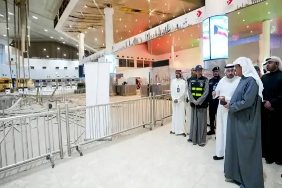 குவைத் விமான நிலையம் மீது நடத்தப்பட்ட தாக்குதல்! | Drones Hit Radar System At Kuwait Airport குவைத் விமான நிலையம் மீது நடத்தப்பட்ட தாக்குதல்! | Drones Hit Radar System At Kuwait Airport