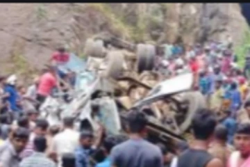 பசறையில் இடம்பெற்ற கோரா விபத்து- பதுளை வைத்தியசாலை பொதுமக்களிடம் விடுத்துள்ள அவசர கோரிக்கை!