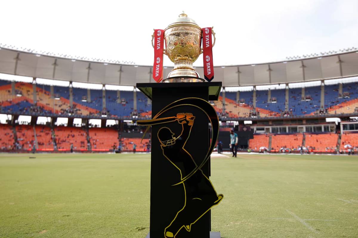 பார்வையாளர்கள் இல்லாமல் நடைபெற உள்ள IPL? ஐபிஎல் தலைவர் விளக்கம் | Ipl Chairman Break Silence On Ipl Without Audience