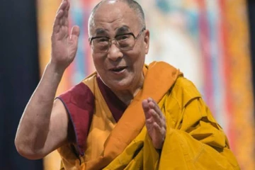 புத்த மதத்தில் 8 வயது சிறுவனுக்கு கிடைத்த மிகப்பெரிய பதவி! கொண்டாடும் மக்கள்