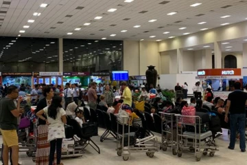 வெளிநாடு செல்ல எதிர்பார்க்கும் இலங்கையர்களுக்கு பொலிஸார் விடுத்துள்ள எச்சரிக்கை-செய்திகளின் தொகுப்பு