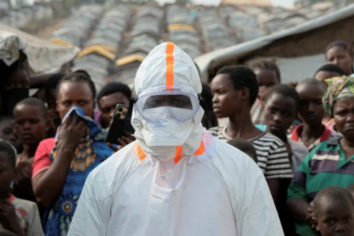 பிரான்ஸில் பதிவான முதல் எபோலா வைரஸ் தொற்று! | First Ebola Case Reported In France