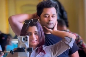 பிக் பாஸ் அர்ச்சனா காதலர் அருண் உடன் எங்கே சென்றிருக்கிறார் பாருங்க.. வைரல் வீடியோ