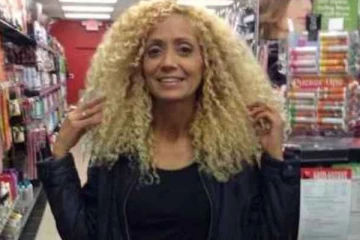 அமெரிக்காவில் பெண் ஒருவர் சாலையில் தலை துண்டித்து கொடூரமாக கொலை