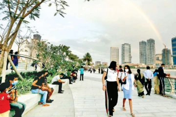 கொழும்பு போர்ட் சிட்டியில் புகைப்படம் எடுக்க கட்டணமா? வெளியான  போலிச்செய்தி