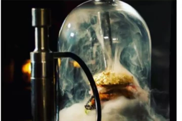 உலகிலேயே விலை உயர்ந்த பர்கர்! விலை எவ்வுளவு தெரியுமா? அப்படி என்ன இருக்கு அதுல?