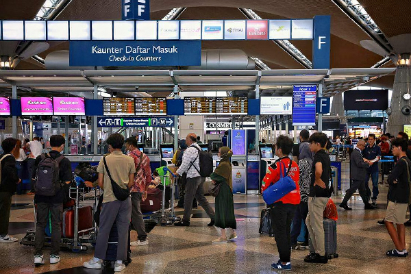 மலேசியா செல்லும் பயணிகளுக்கான முக்கிய அறிவிப்பு | Foreigners Fill E Details Before Trip Malaysia