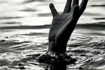 කාන්තාවක් අත්තනගලු ඔයට පනී..