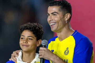 கால்பந்து உலகில் நுழைந்த ரொனால்டோ மகன்