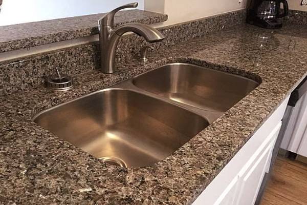 சிங்க் பக்கத்தில் இந்த பொருட்களை வைக்காதீங்க... கிருமி பல மடங்கு பரவும் | Should Not Be Kept Next To The Kitchen Sink சிங்க் பக்கத்தில் இந்த பொருட்களை வைக்காதீங்க... கிருமி பல மடங்கு பரவும் | Should Not Be Kept Next To The Kitchen Sink