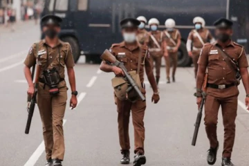 பல்கலைக்கழக வளாகத்திற்குள் வைத்து பூட்டப்பட்ட விரிவுரையாளர்கள்: தாக்குதல் குறித்து வெளியான தகவல்