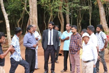 கொழும்பிலிருந்து வந்துள்ள விசேட நில அளவையாளர் குழு..! குருந்தூர்மலைக்கு விரைந்த தமிழர் தரப்பு