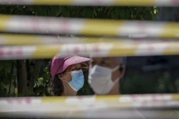 சீனாவில் குழந்தைகளை அச்சுறுத்தும் புதிய தொற்று!