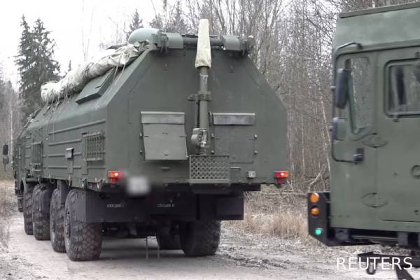 பல இலக்குகளை ஒரேயடியாக முடிக்கும்... உக்ரைன் மீது ரஷ்யா ஏவிய Oreshnik ஏவுகணை | Oreshnik Missile Russia Fired பல இலக்குகளை ஒரேயடியாக முடிக்கும்... உக்ரைன் மீது ரஷ்யா ஏவிய Oreshnik ஏவுகணை | Oreshnik Missile Russia Fired