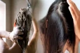 தலைமுடி உதிர்வை அதிகப்படுத்தும் பழக்கங்கள்: இனி செய்யாதீங்க