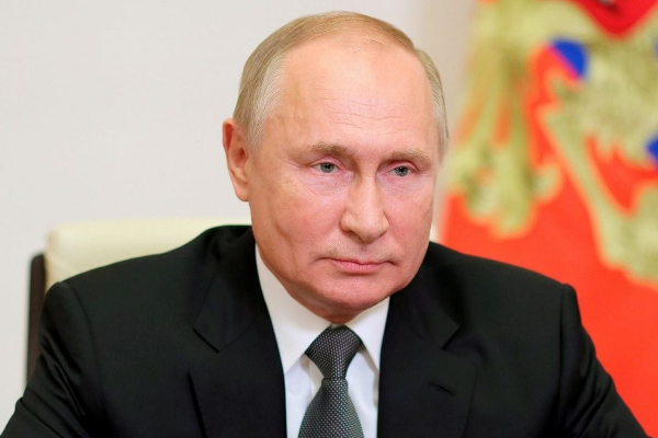 புற்றுநோய் சிகிச்சைக்காக அதிபர் பதவியிலிருந்து புதின் தற்காலிக விலகல்? - வெளியான தகவலால் பரபரப்பு - தமிழ்நாடு